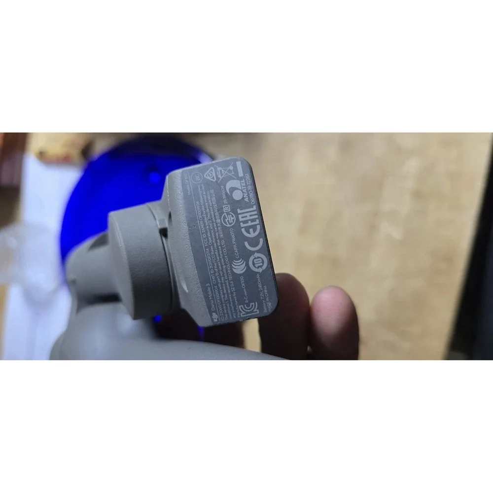 DJI Osmo Mobile 3 Combo - Gimbal Stabilizer